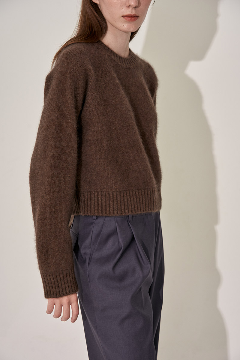 racoon raglan sweater (brown)